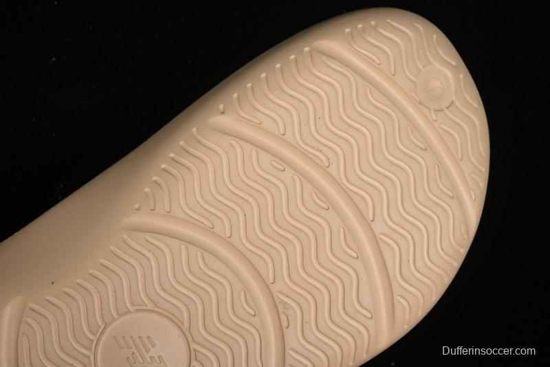 New Balance NB x TAW&TOE Collaboration Ultra-Soft Cloud Cushion Sandals - SD5601GMU