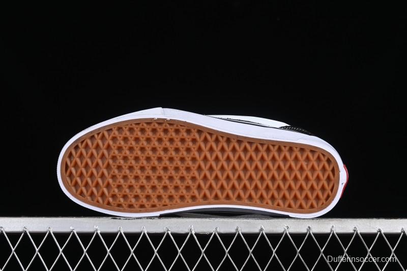 Vans Classics Knu Skool Coca-Cola Collaboration Black White Embroidery Chunky Tongue Sneakers - VN0009QC6BTI