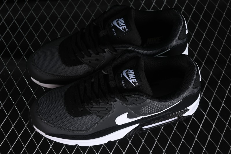 Nike Air Max 90 Retro Running Shoes with Air Cushion - CN8490-002