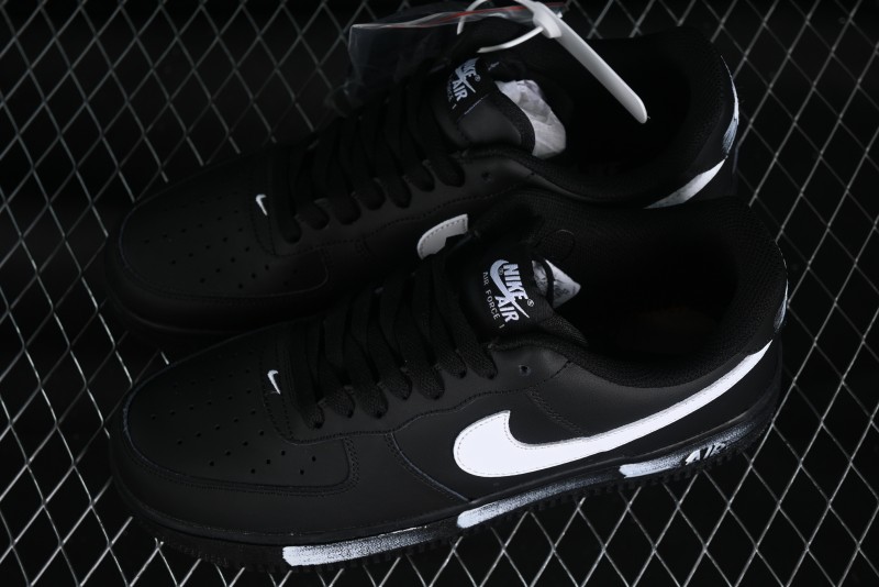 Nike Air Force 1 '07 Low Classic Black White Swoosh Casual Sneakers - FZ0627-010