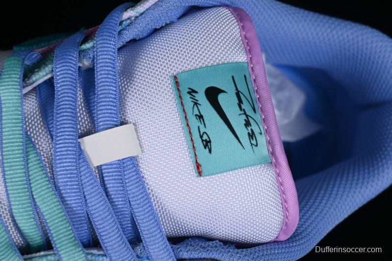 Nike Futura x Dunk Low Pro SB Casual Skate Shoes with Tie-Dye Pattern - HF6061-400