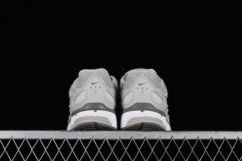 Nike P-6000 Prm Retro Casual Sneakers with Lightweight Design - FN6837-012