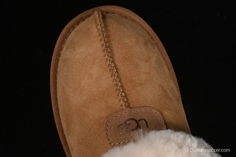 UGG Classic Short II Mini Boots with Genuine Australian Sheepskin and TREADLITE Outsole - 1134810
