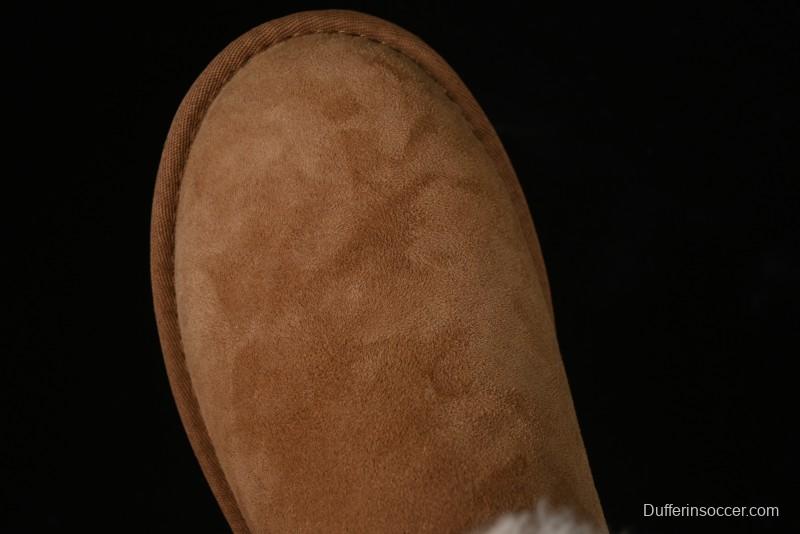 UGG Mini Bailey Button II Classic Short Boots with Wooden Button - 1016422