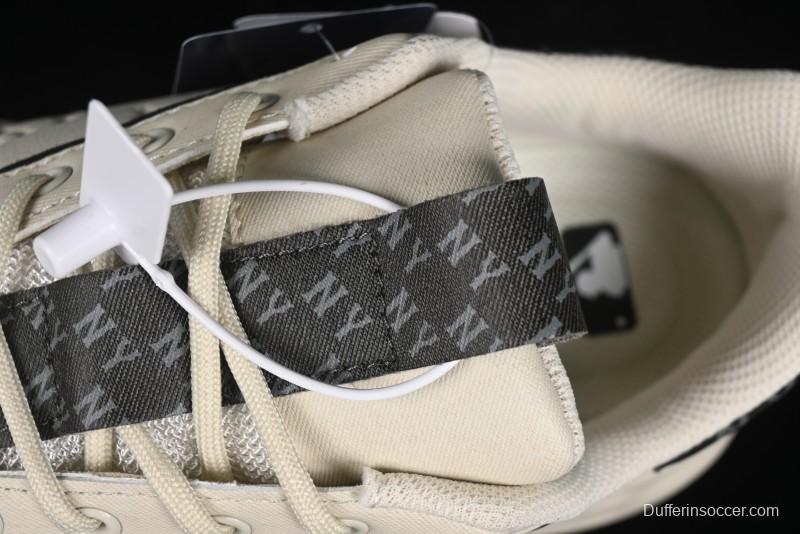 New York Yankees MLB Bigball Chunky Embo Monogram Thick Sole Sandals - 3ASHBEM4N50IVS