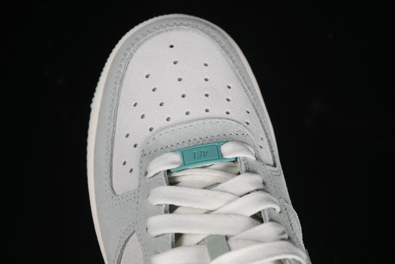 Nike Air Force 1 '07 Low Casual Sneakers with Full-Length Air Cushion - HQ1497-099