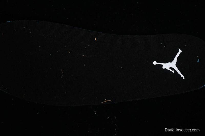 Nike Air Jordan 1 Low Retro Basketball Shoes in Black and White - 553558-043