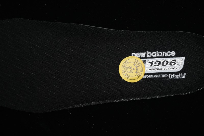 New Balance 1906 Series Retro Dad Style Casual Running Shoes - M1906WFD
