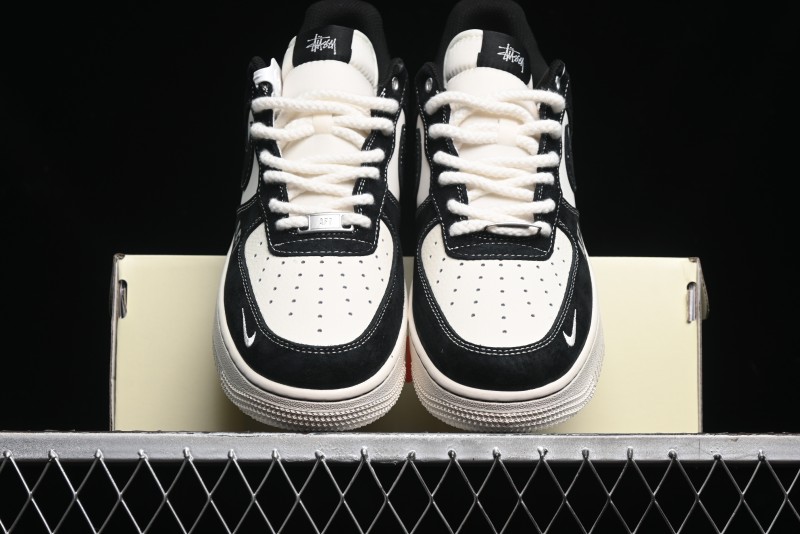 Nike Air Force 1 '07 Low Stussy Collaboration - Black/Red Label Low-Top Casual Sneakers - SJ6698-008