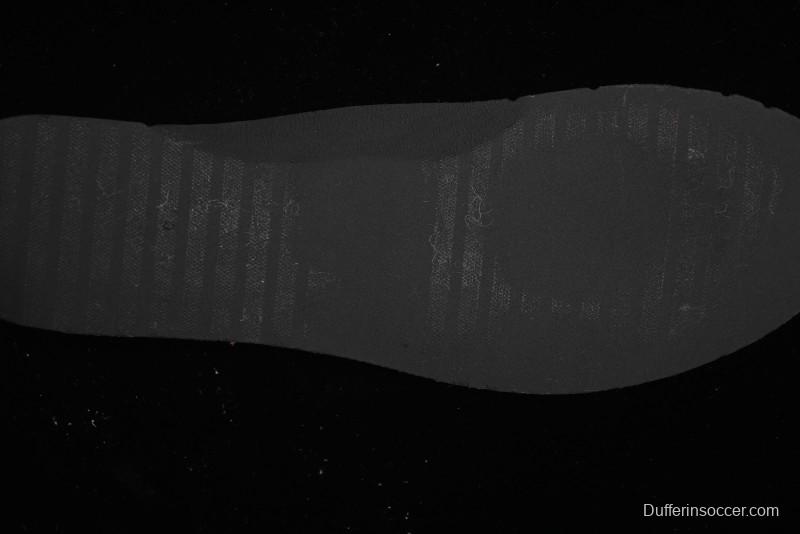 Nike Classic Cortez Leather Retro Running Shoes - 904764-109