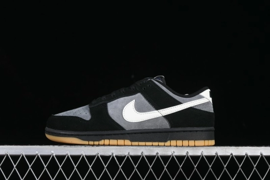 Nike Dunk Low Casual Sneakers in Black-Grey Colorway - HQ1931-001