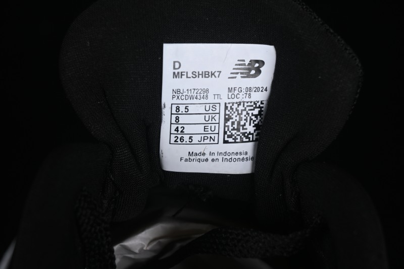 New Balance DynaSoft Flash V7 Retro Casual Shoes - MFLSHBK7