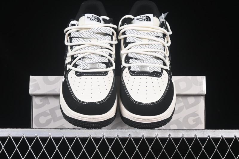 Nike Air Force 1 '07 Low The North Face Collaboration Suede Black Drawstring Casual Sneakers - SJ1198-101