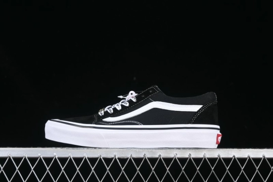 Vans Premium Old Skool Classic Black & White Low-Top Skate Shoes - VN000ZD4Y28