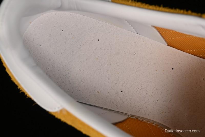 Adidas Originals Gazelle Indoor Retro Casual Sneakers with Slip-Resistant and Durable Low-Top Design - HQ8716