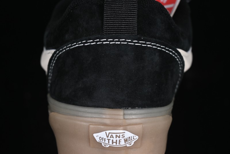 Vans Knu Skool Low-Top Retro Casual Vulcanized Sneakers - VN0009QCB9M