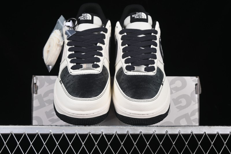 Nike Air Force 1'07 Low The North Face Collaboration Patent Leather Black Stitch Low-Top Casual Sneakers - DM6688-005