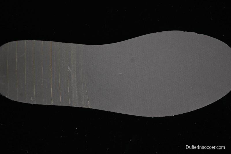 Nike Dunk Low SB Casual Sneakers with Deconstructed Laces and Ribbon Bow Design - DH9765-102