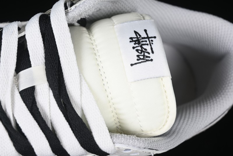 Nike SB Dunk Low Stussy Collaboration - High-End Custom Anniversary Edition Low-Top Casual Skate Shoes SF1029-402
