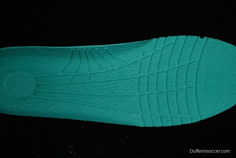 MLB Chunky Liner Basic New York Yankees Thick Sole Casual Sneakers with 6cm Height Increase - 3ASXCA12N43RDS