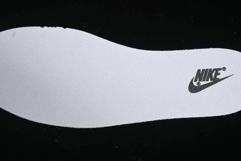 Nike SB Dunk Low UN Collaboration Anniversary Custom Sneakers with Black Swoosh - DJ2024-068