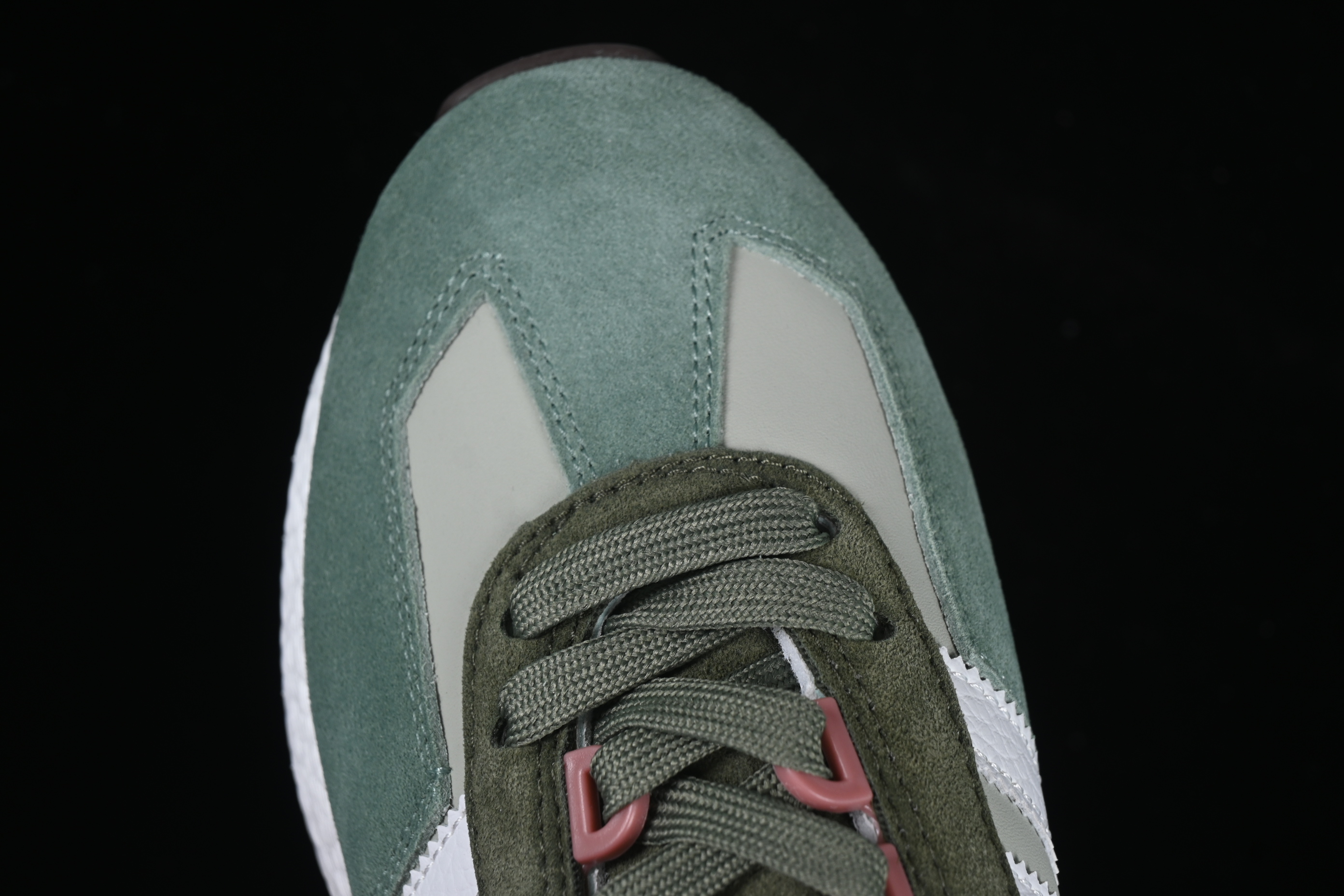 Adidas Retropy E5 Running Shoes with Boost Cushioning - JQ0009
