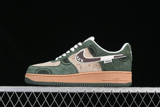 Nike Air Force 1'07 Low Supreme Collaboration Distressed Graffiti Casual Sneakers - DF0188-024