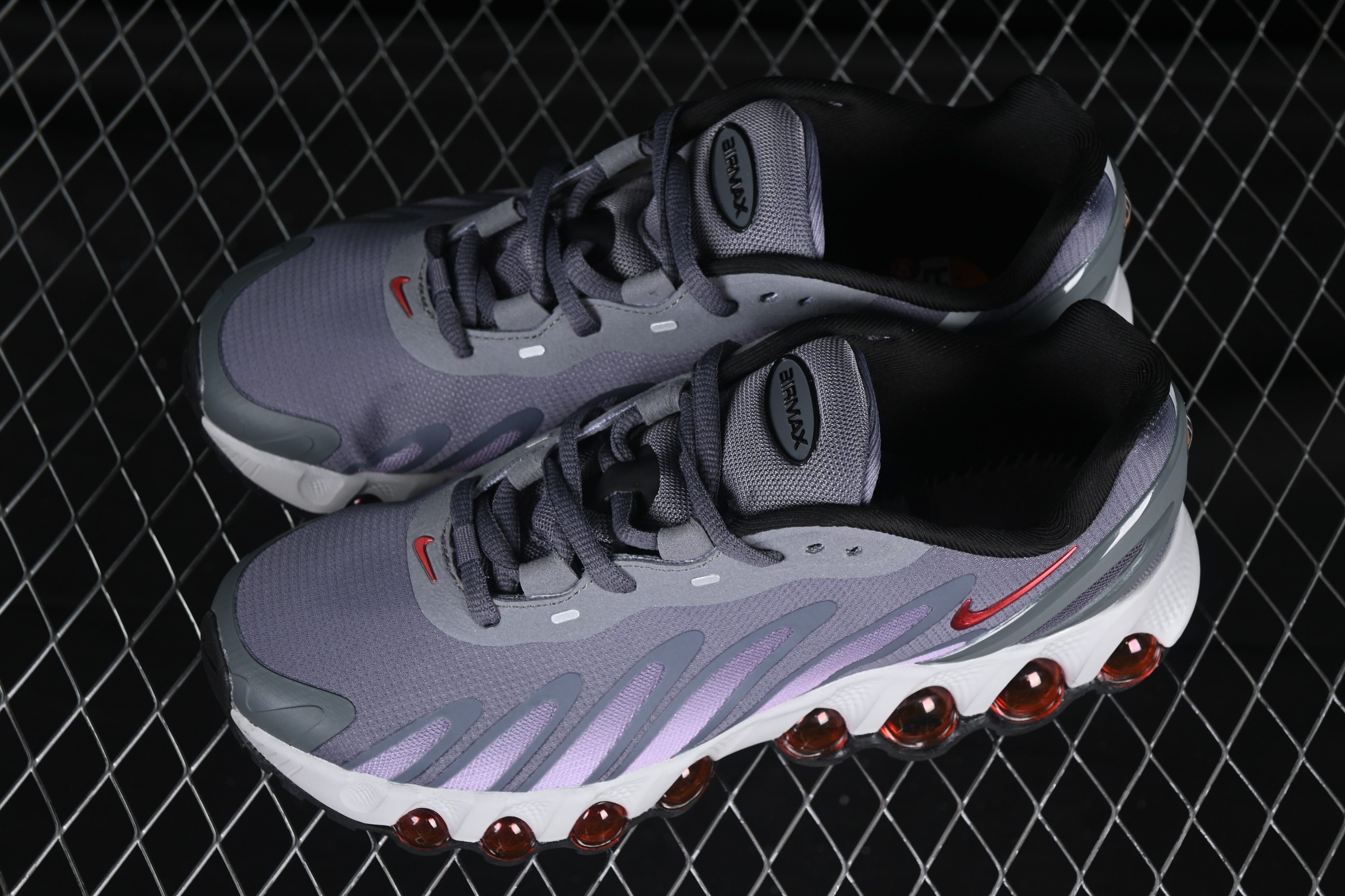 Nike Air Max Dn8 Running Shoes with Dynamic Air Cushion Technology - FQ7860-035