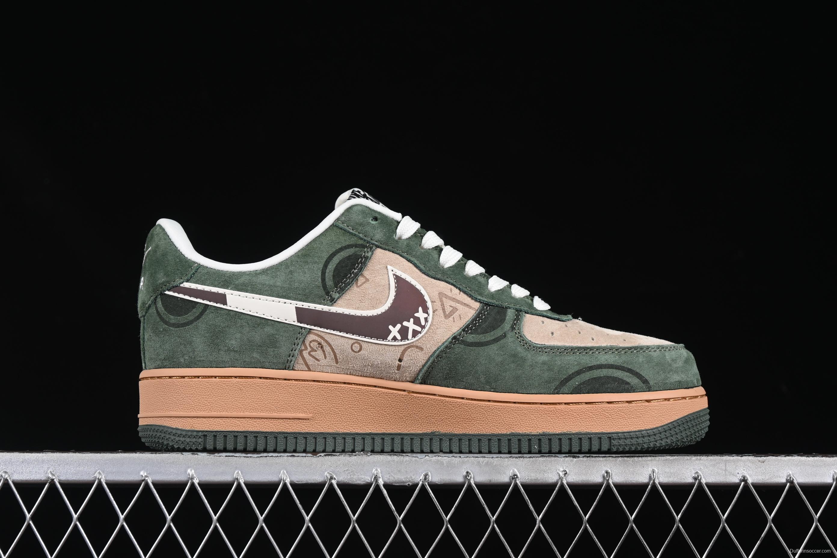 Nike Air Force 1'07 Low Supreme Collaboration Distressed Graffiti Casual Sneakers - DF0188-024