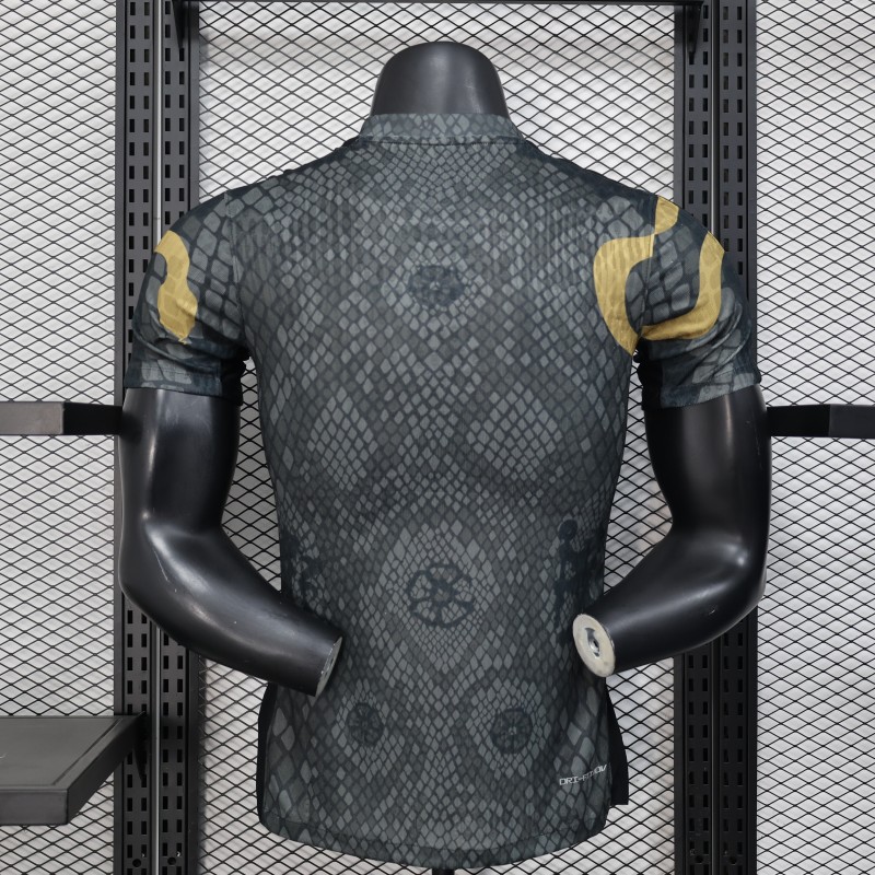 Player Version 25/26 Chelsea Bingx Black with Snake Pattern Design Jersey
