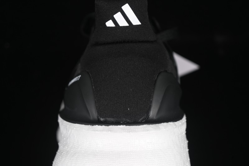 Adidas Ultraboost 5 Casual Running Shoes with Boost Technology - JH9633