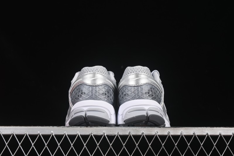 Nike Zoom Vomero 5 SP Classic Retro Casual Running Shoes with EVA Midsole - FJ4151-003