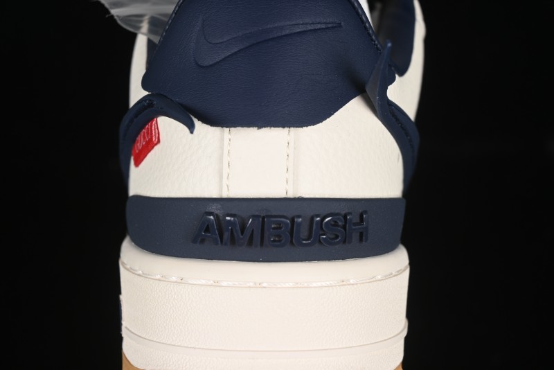 Nike Air Force 1 '07 Low Gucci Collaboration Large Swoosh Gum Sole Casual Sneakers - XS3464-576