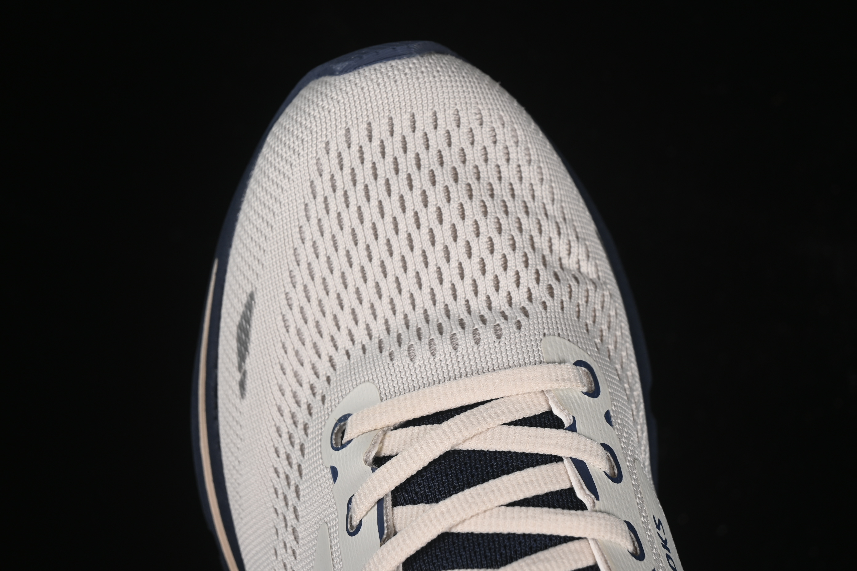 Brooks Adrenaline GTS 23 Mesh Running Shoes - 1103911D206