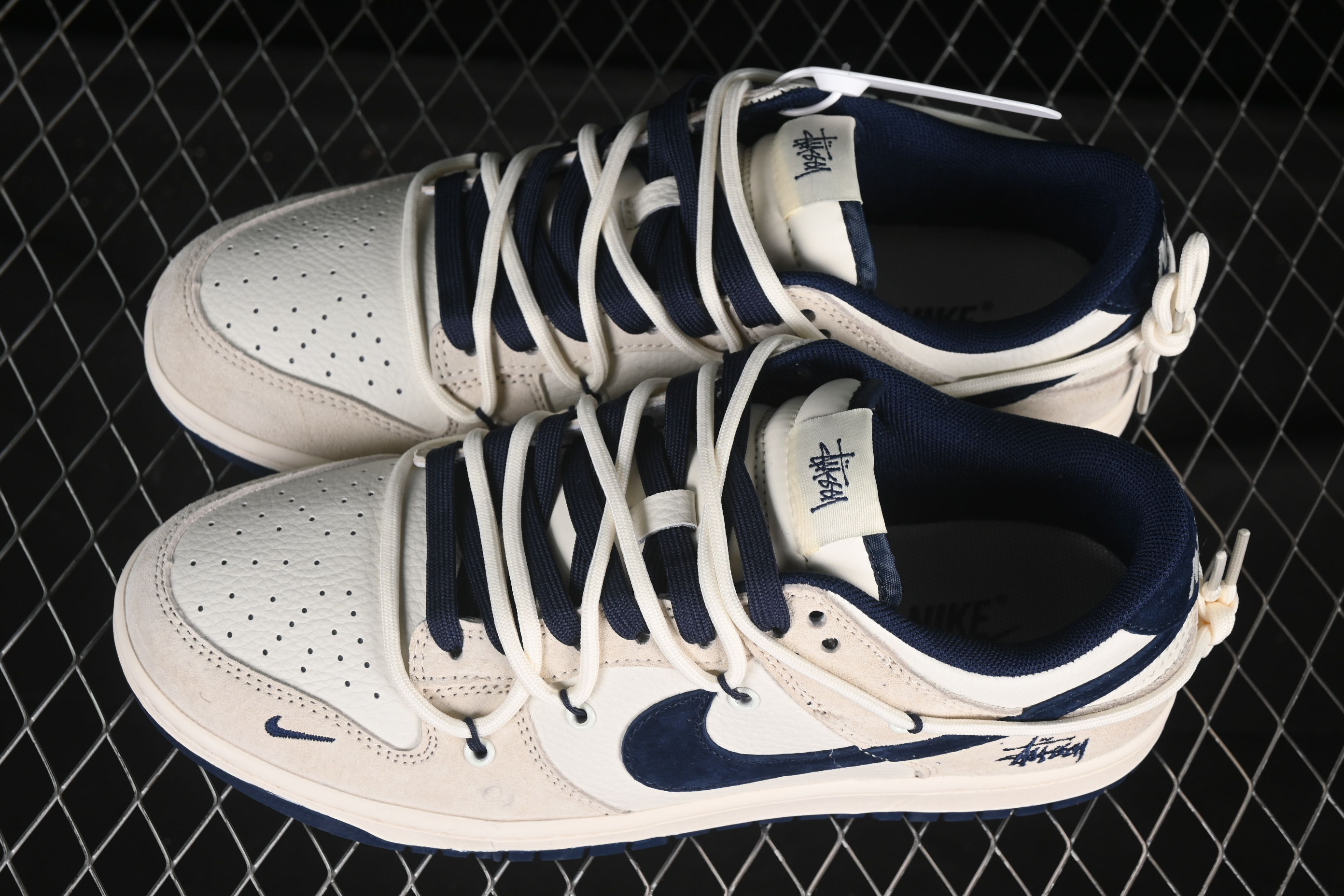 Nike SB Dunk Low Stussy Collaboration Anniversary Custom Low-Top Skate Shoes with Blue Swoosh - DM6868-088