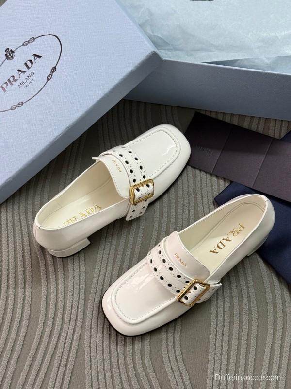 2025 Women Prada White Leather Loafers KFY00320