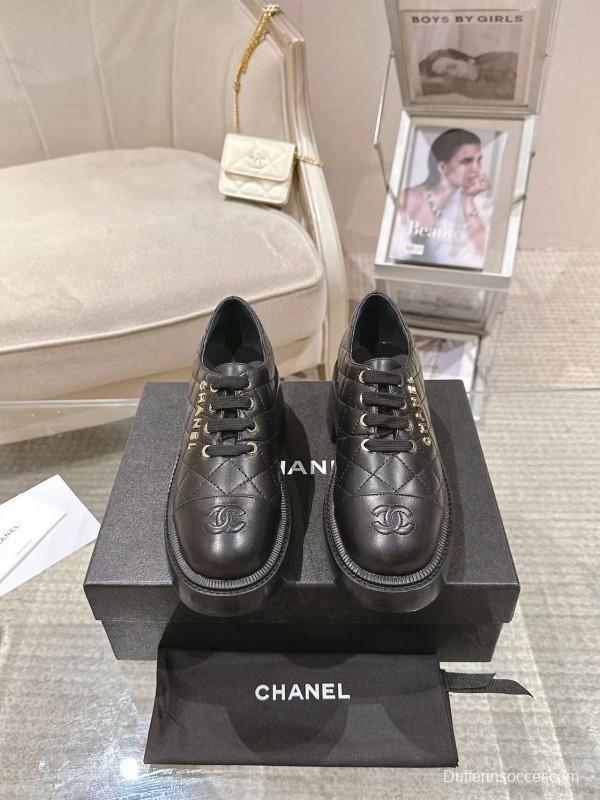 2025 Women Chanel Black Leather Oxford Lace-up B2599