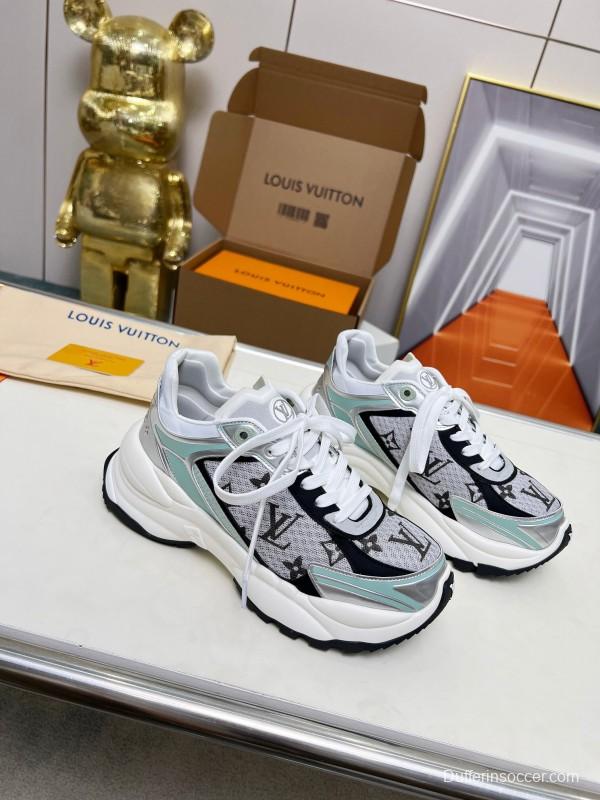 2025 Women Louis Vuitton White Black Mint Leather Mesh Sneakers LY00340