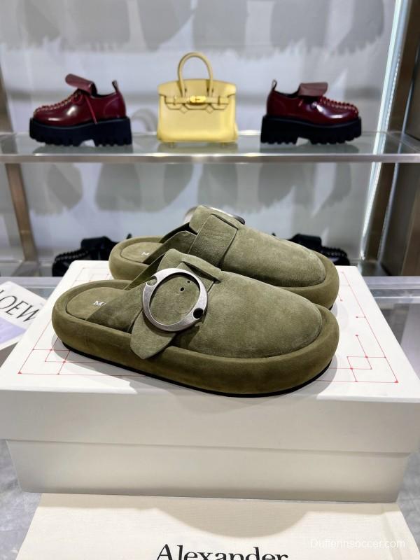 2025 Unisex ALEXANDER MCQUEEN Olive Suede Slippers