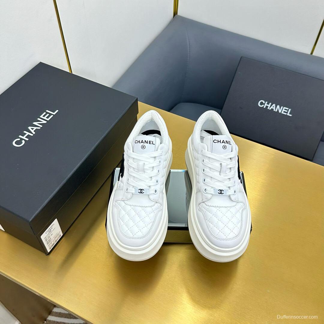 2025 Women Chanel White Leather Sneakers Thick Sole