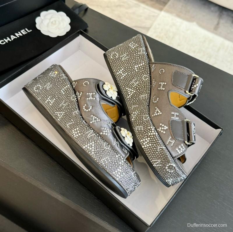 2025 CHANEL Grey Leather Platform Slippers LY00330