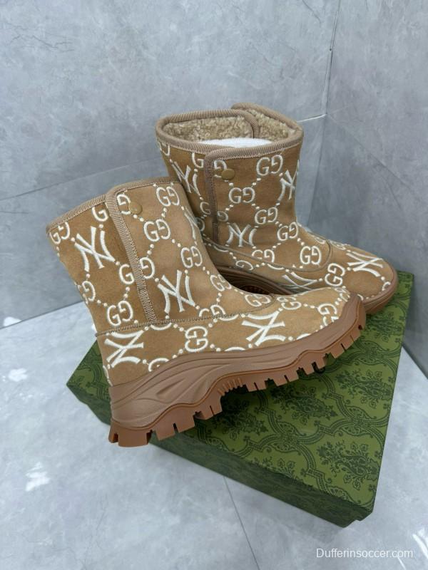 2024 Women Gucci Brown Suede Snow Boots Embroidered GG NY MJ00370