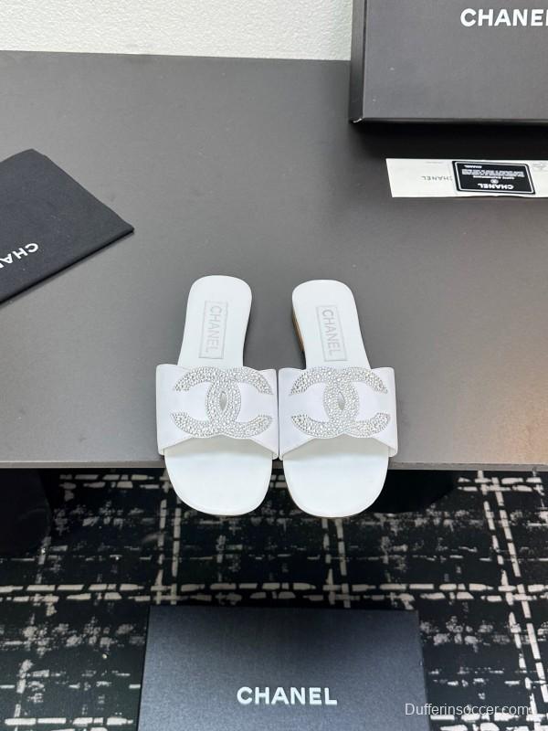 2025 Women Chanel White Leather Slippers