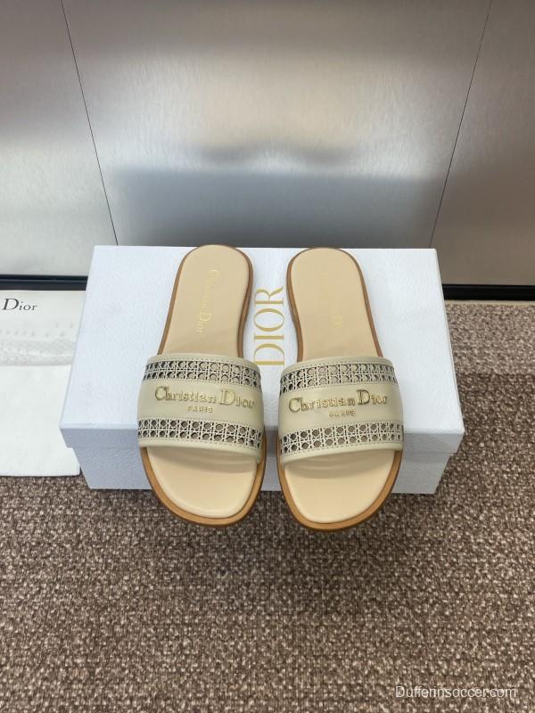 2025 Women Dior Beige Leather Slippers KFY00300