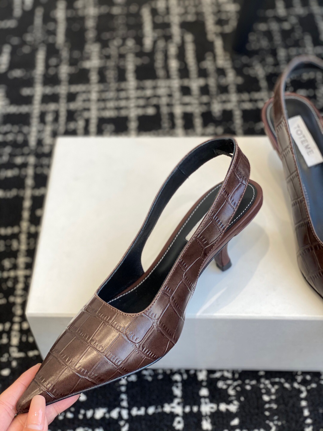 2025 Women Toteme Brown Leather Slingback Pointed Toe Heels