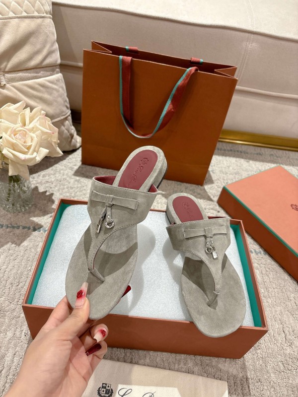 2025 Slippers LP Beige Suede Slippers LY00350