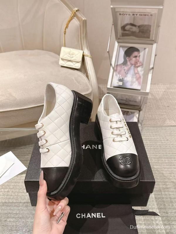 2025 Women Chanel White Black Leather Sneakers