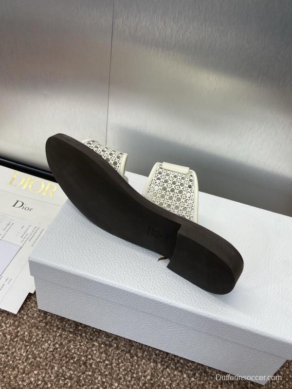 2025 Women Dior White Calfskin Leather Slippers CD Logo Buckle KFY00300