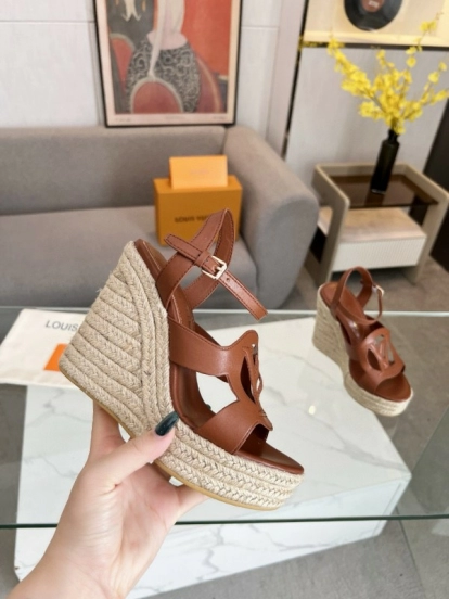 2025 Women Louis Vuitton Brown Leather Espadrilles Sandals MJ00280