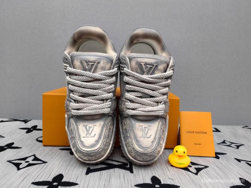 2025 Unisex Louis Vuitton Silver Leather Plimsolls Top Version KFY00510